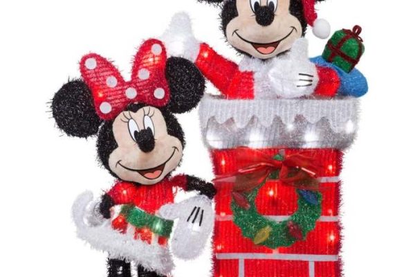 Disney christmas outdoor decor