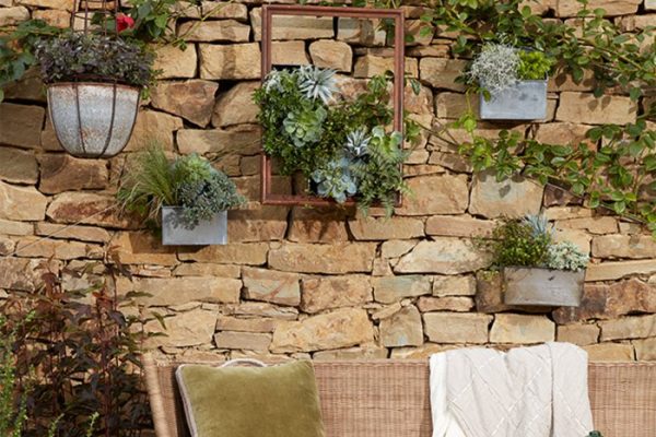 Diy outdoor wall decor ideas